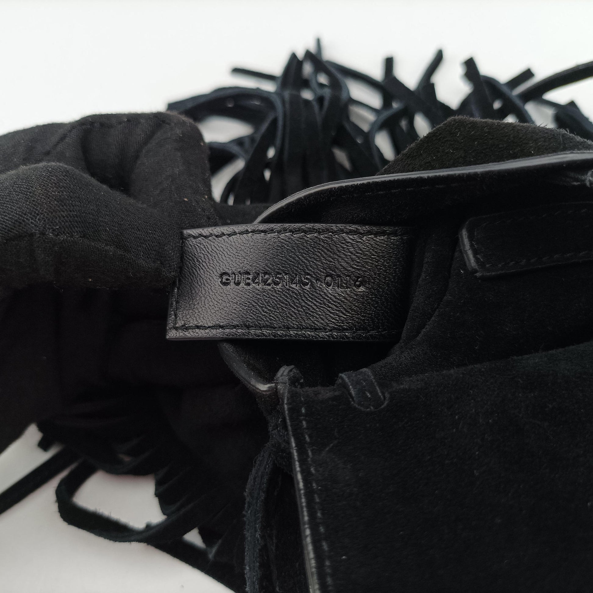 fringe Black Suede 425145 GUE425145.0116フリンジ ブラック スエード 425145 GUE425145.0116