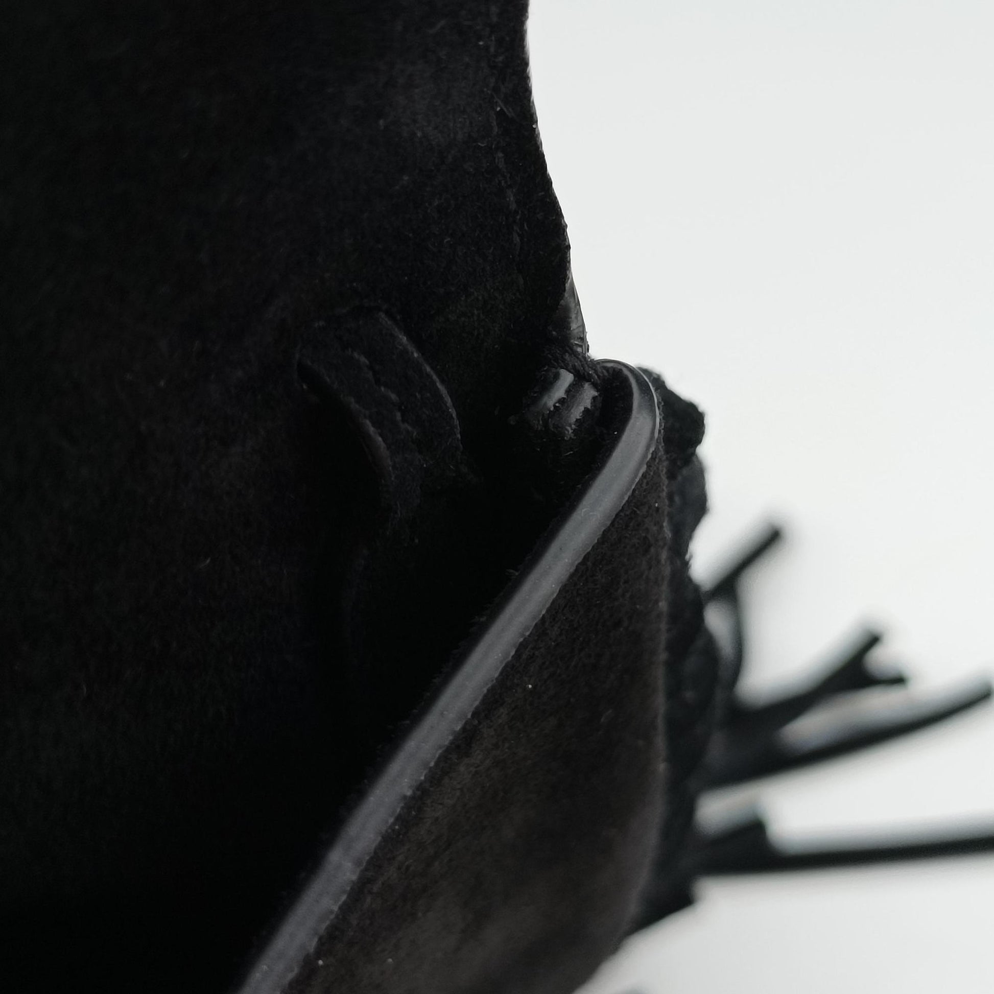 fringe Black Suede 425145 GUE425145.0116フリンジ ブラック スエード 425145 GUE425145.0116