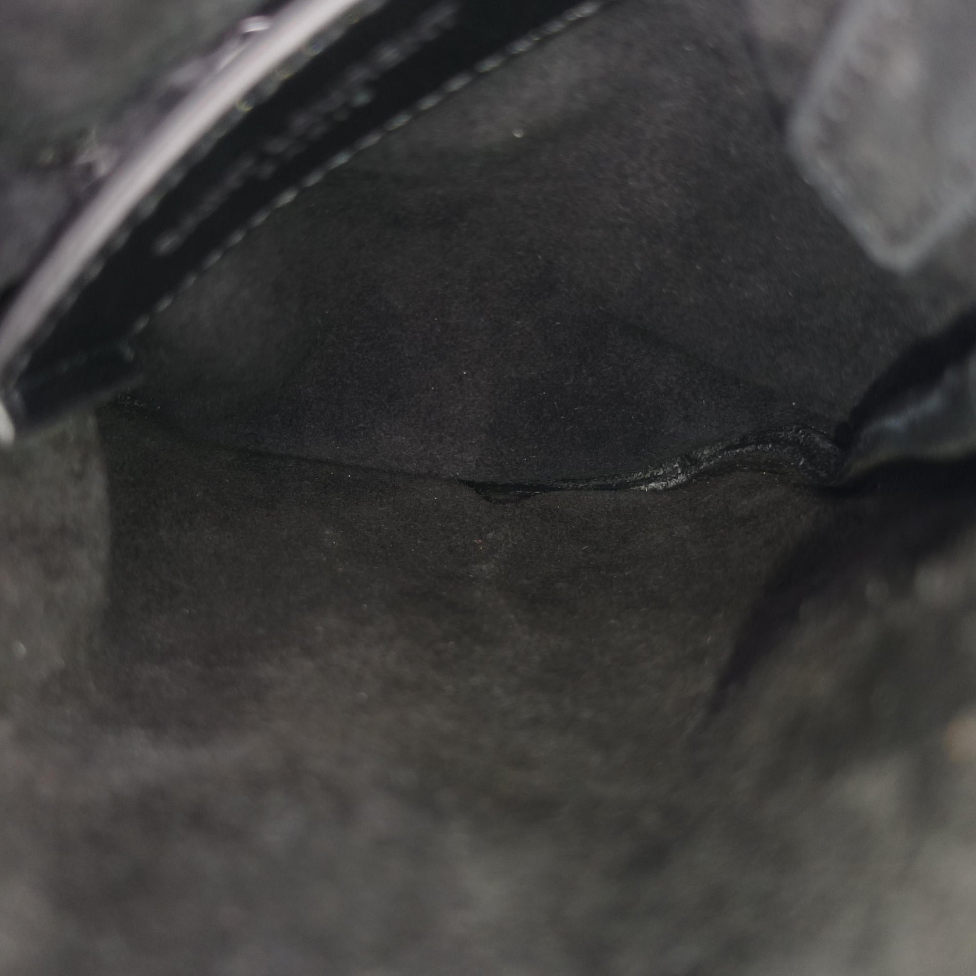fringe Black Suede 425145 GUE425145.0116フリンジ ブラック スエード 425145 GUE425145.0116