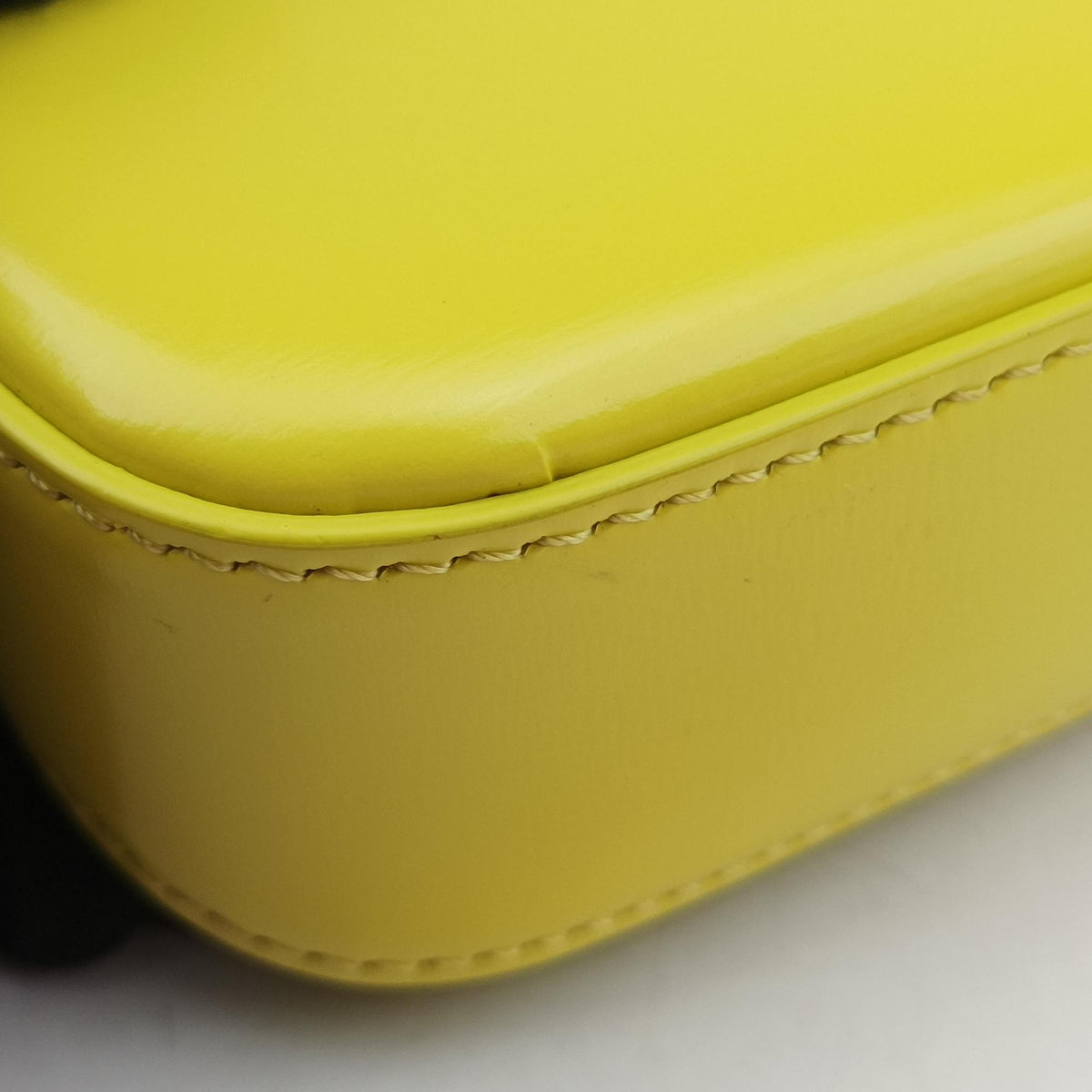 Triomphe Chain Yellow Leather U-LM-5211トリオンフチェーン イエロー レザー U-LM-5211