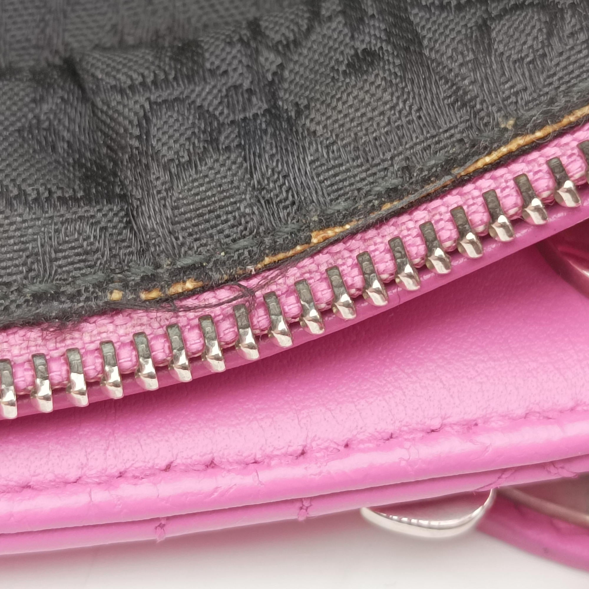 Pre-owned Christian Dior Lady Dior Pink lambskin  shoulderbag | stylenewstar