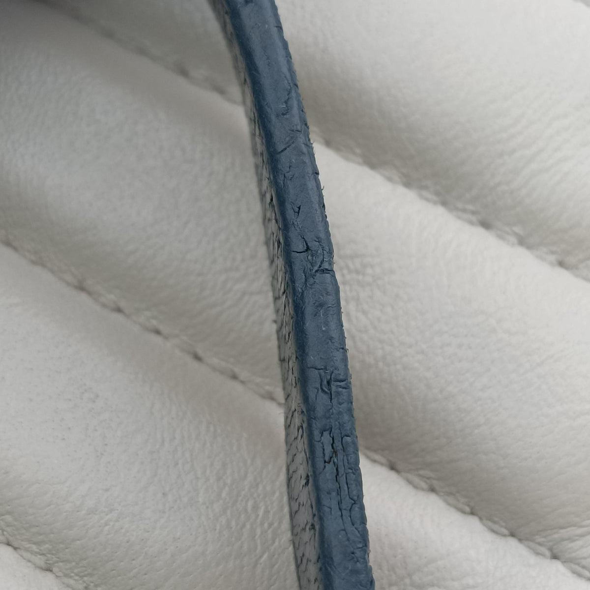 GG Marmont White×navy Leather 443497 F032499445GGマーモント ホワイト×ネイビー レザー 443497 F032499445