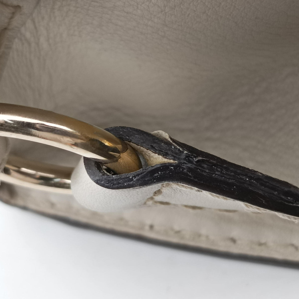 Stirrup White Leather 277515 D9816564スティラップ ホワイト レザー 277515 D9816564