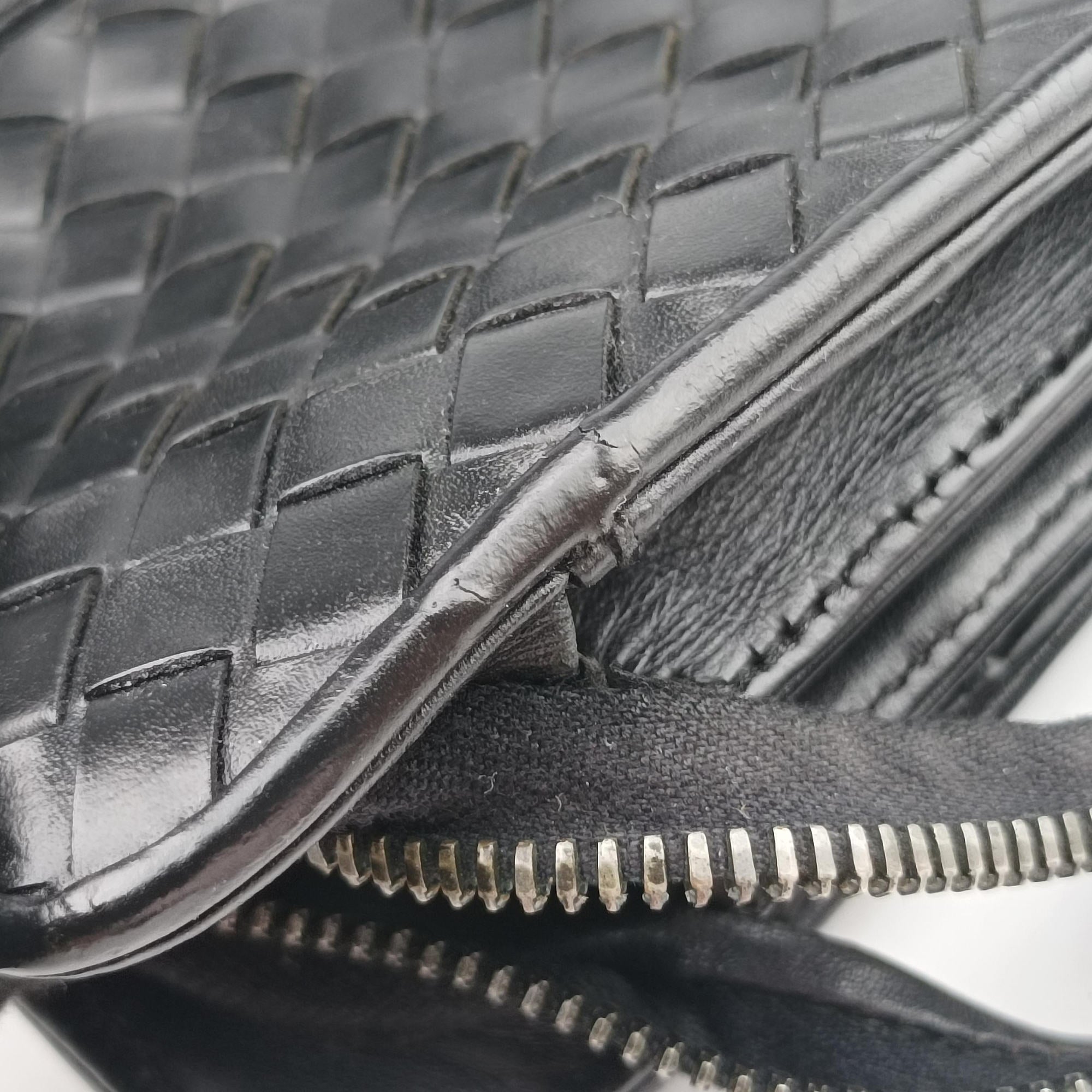 Pre-owned Bottega Veneta Intrecciato Black lambskin  handbag | stylenewstar