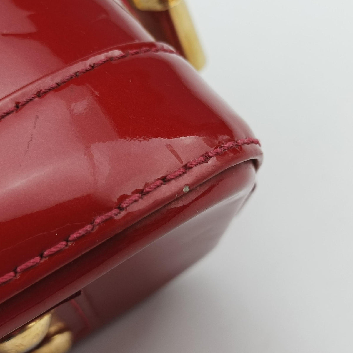 Pre-owned Louis Vuitton Alma BB CERISE Vernis M90174 shoulderbag | stylenewstar