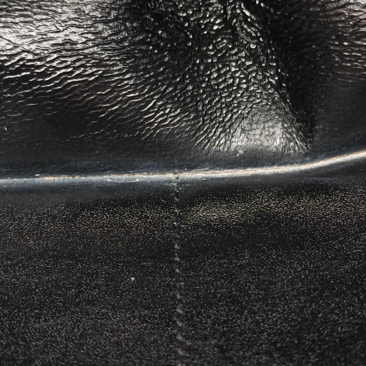 Pre-owned Yves Saint Laurent KATE Black Leather 452159 shoulderbag | stylenewstar