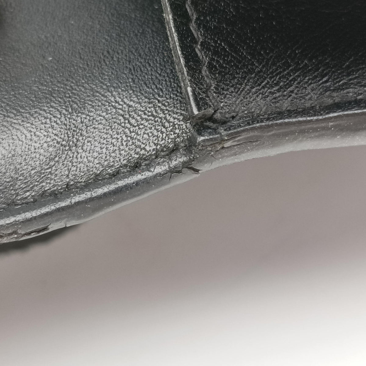 Pre-owned Yves Saint Laurent KATE Black Leather 452159 shoulderbag | stylenewstar