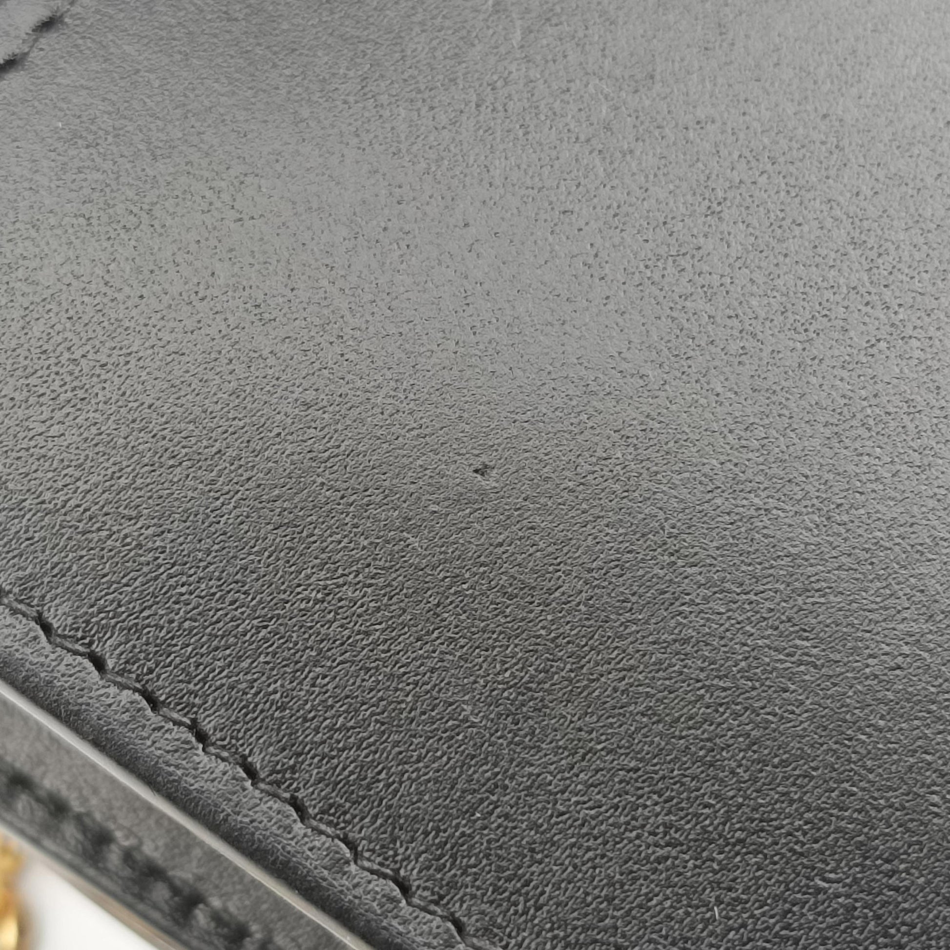Pre-owned Yves Saint Laurent KATE Black Leather 452159 shoulderbag | stylenewstar