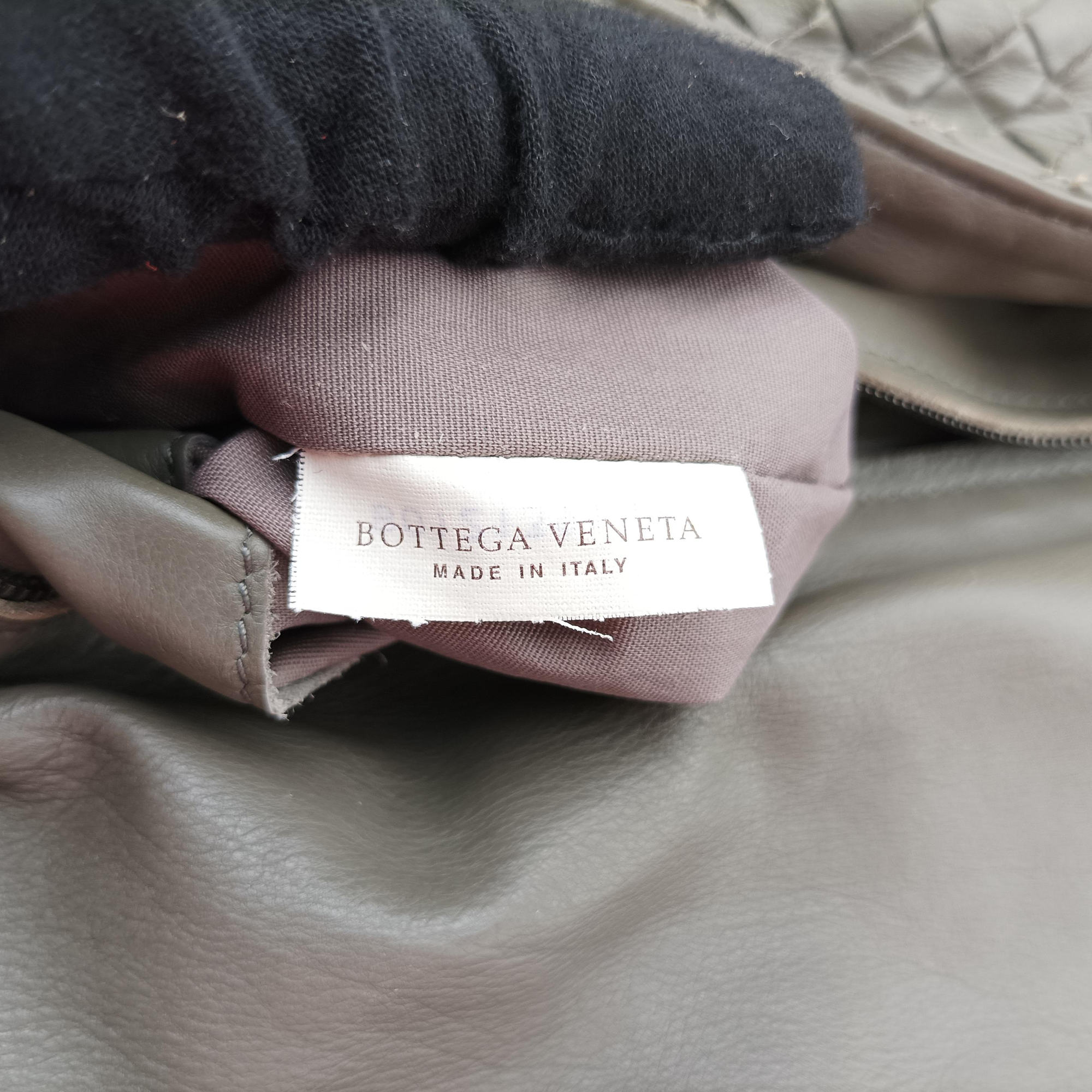Intrecciato Gray lambskin B01213918Uイントレチャート グレー ラムスキン B01213918U