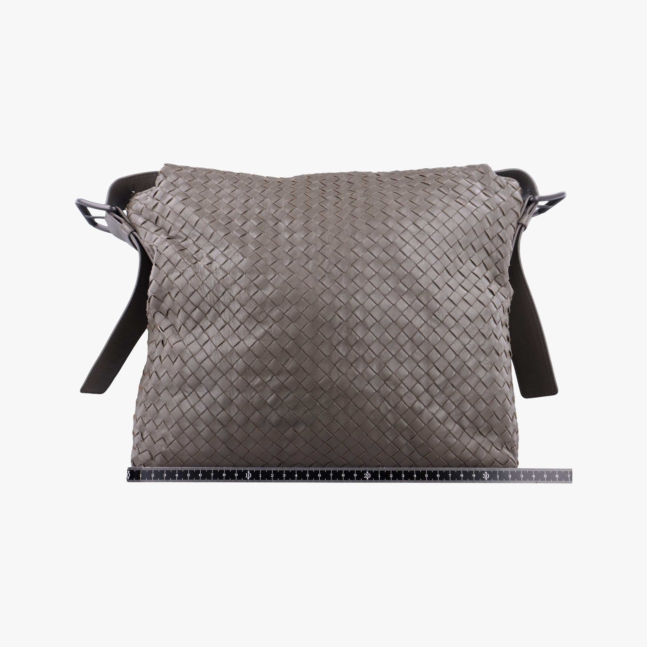 Intrecciato Gray lambskin B01213918Uイントレチャート グレー ラムスキン B01213918U