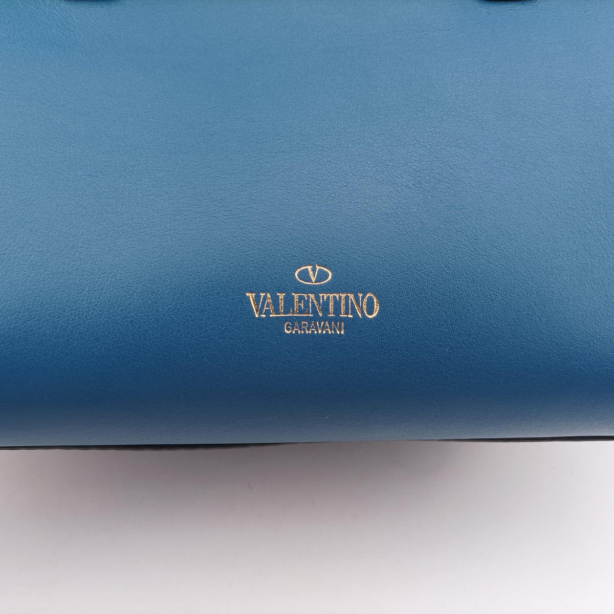 Secondhand Valentino Rockstud Blue Leather  shoulderbag | stylenewstar