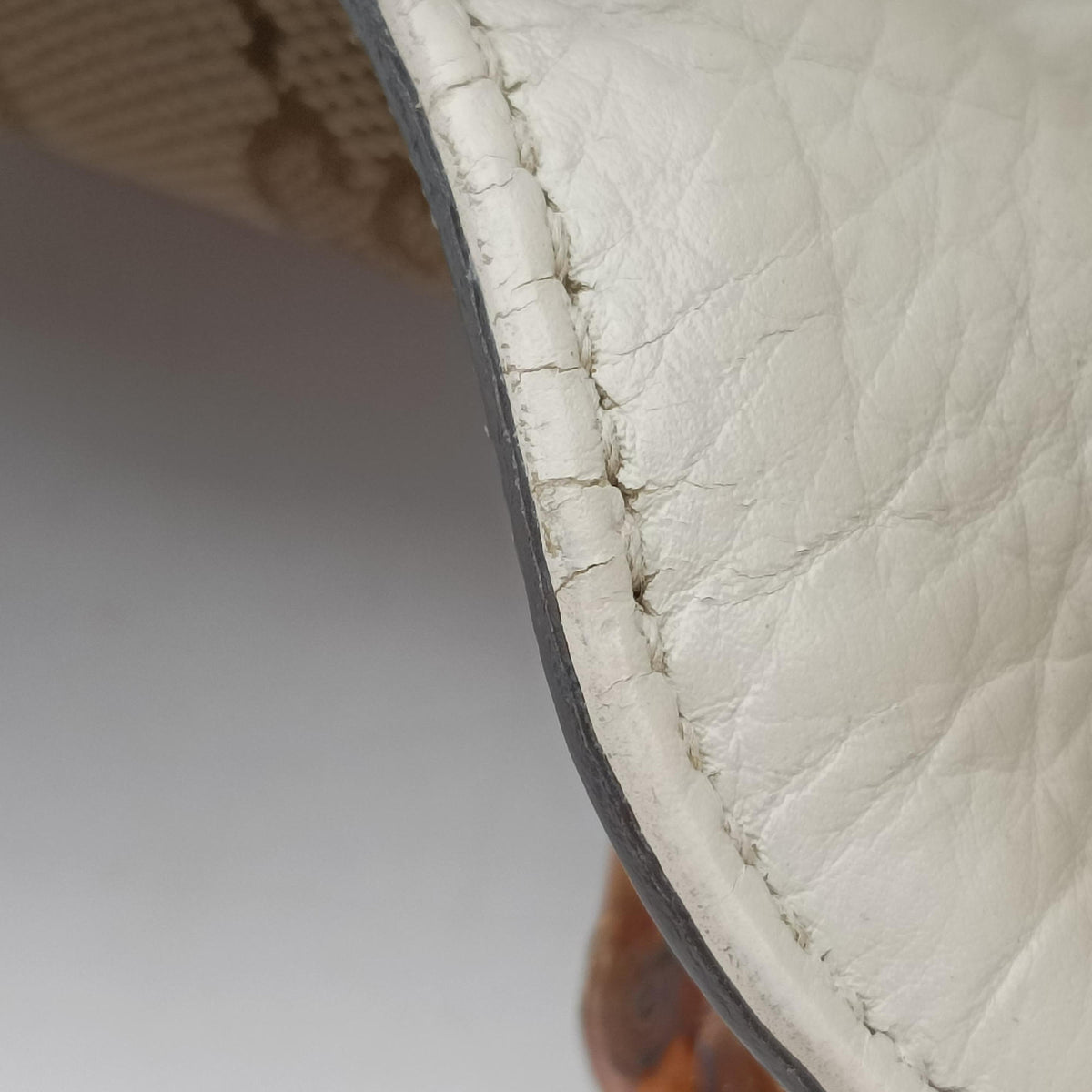 Pre-owned Gucci Bamboo Beige×White Canvas×Leather 282315 shoulderbag | stylenewstar