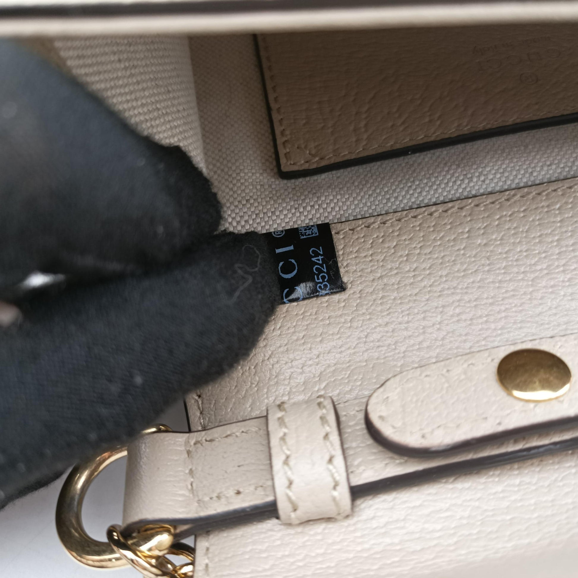 Ophidia GG Mini Beige × Ebony GG Supreme Canvas × Leather 696180 C037835242オフィディア GG ミニ ベージュ×エボニー  GGスプリーム キャンバス × レザー 696180 C037835242