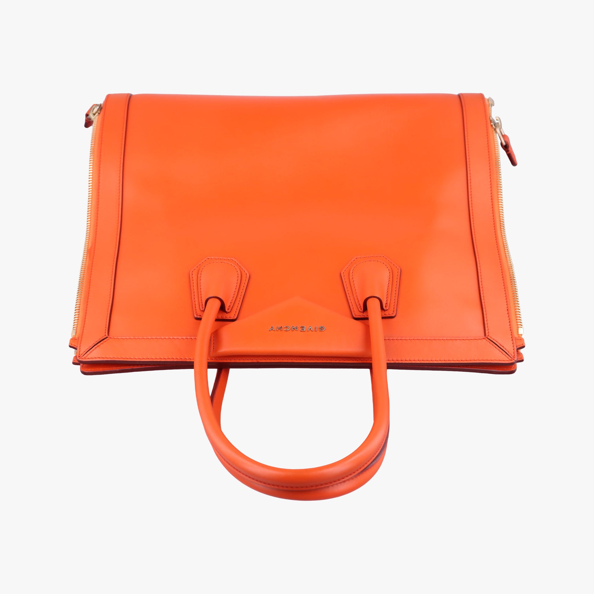 Pre-owned Givenchy Antigona Orange Smooth Calfskin Leather  handbag | stylenewstar