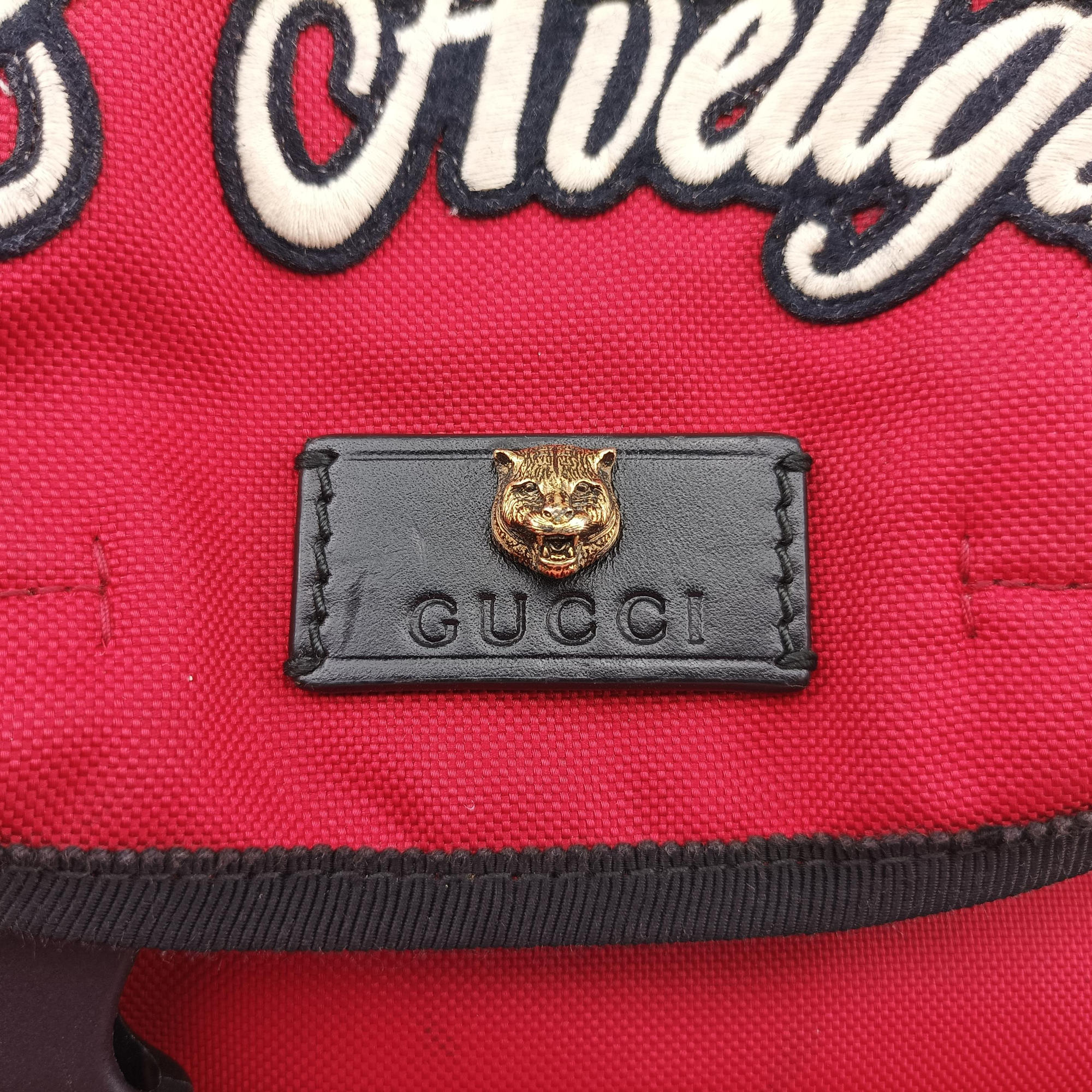 Techno Vintage Web L'Aveugle Par Amour Embroidered Red canvas 478327 E022661748テクノ ヴィンテージ ウェブ ラヴーグル パル アムール 刺繍 レッド キャンバス 478327 E022661748