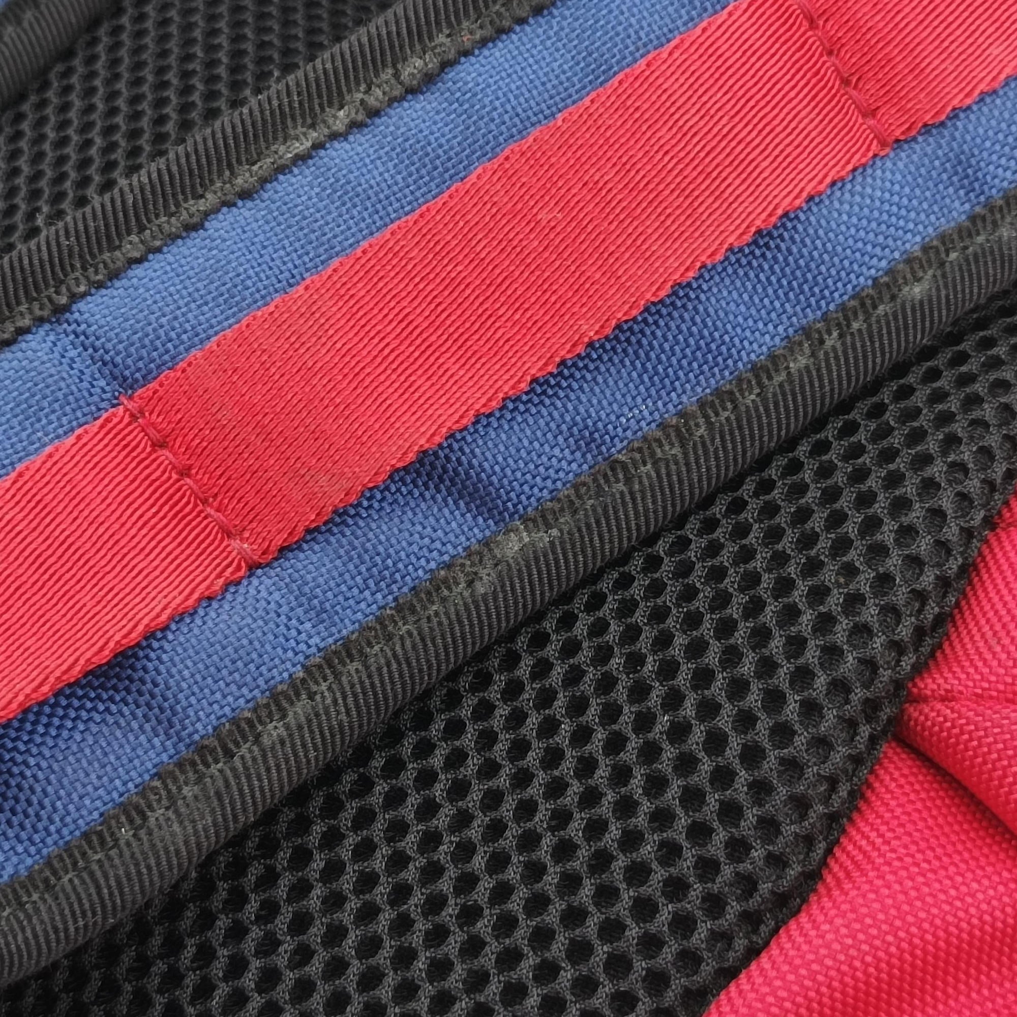 Techno Vintage Web L'Aveugle Par Amour Embroidered Red canvas 478327 E022661748テクノ ヴィンテージ ウェブ ラヴーグル パル アムール 刺繍 レッド キャンバス 478327 E022661748