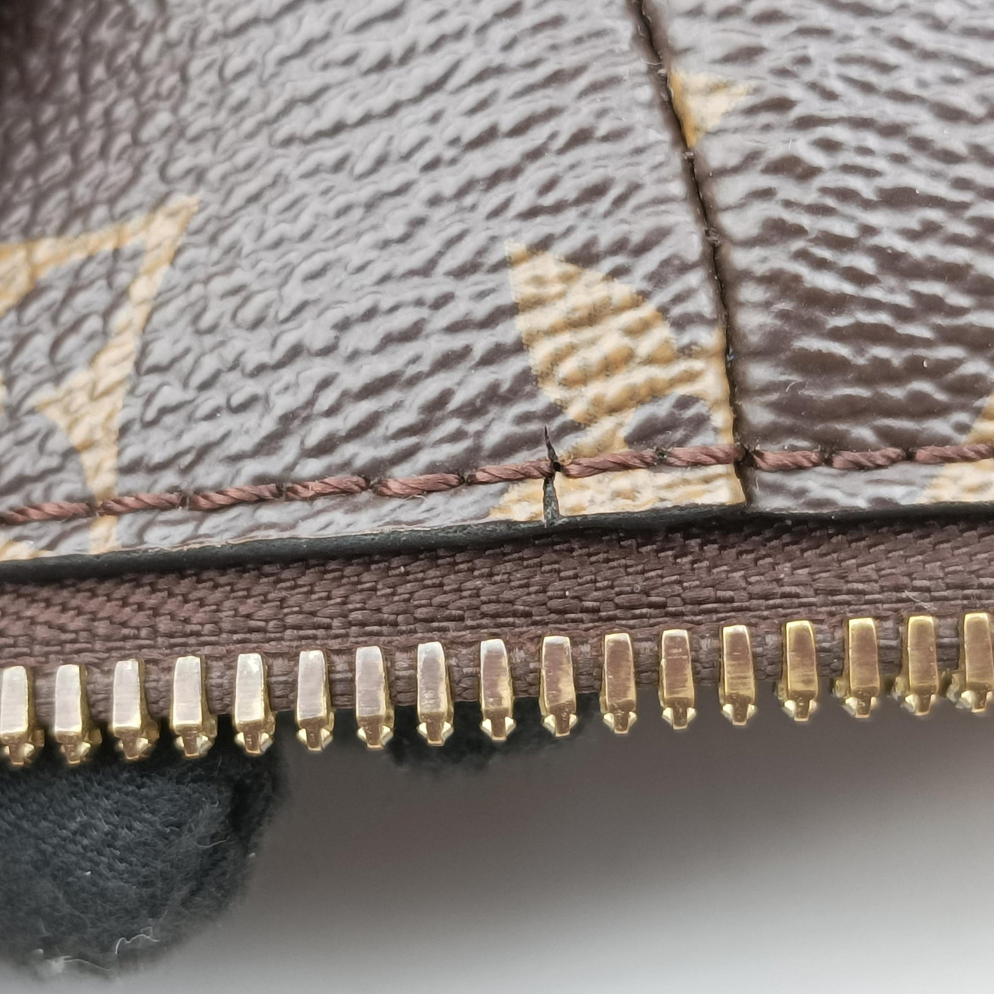TURENNE MM Brown Monogram Canvas M48814 MB2128テュレンMM モノグラム/ブラウン モノグラムキャンバス M48814 MB2128