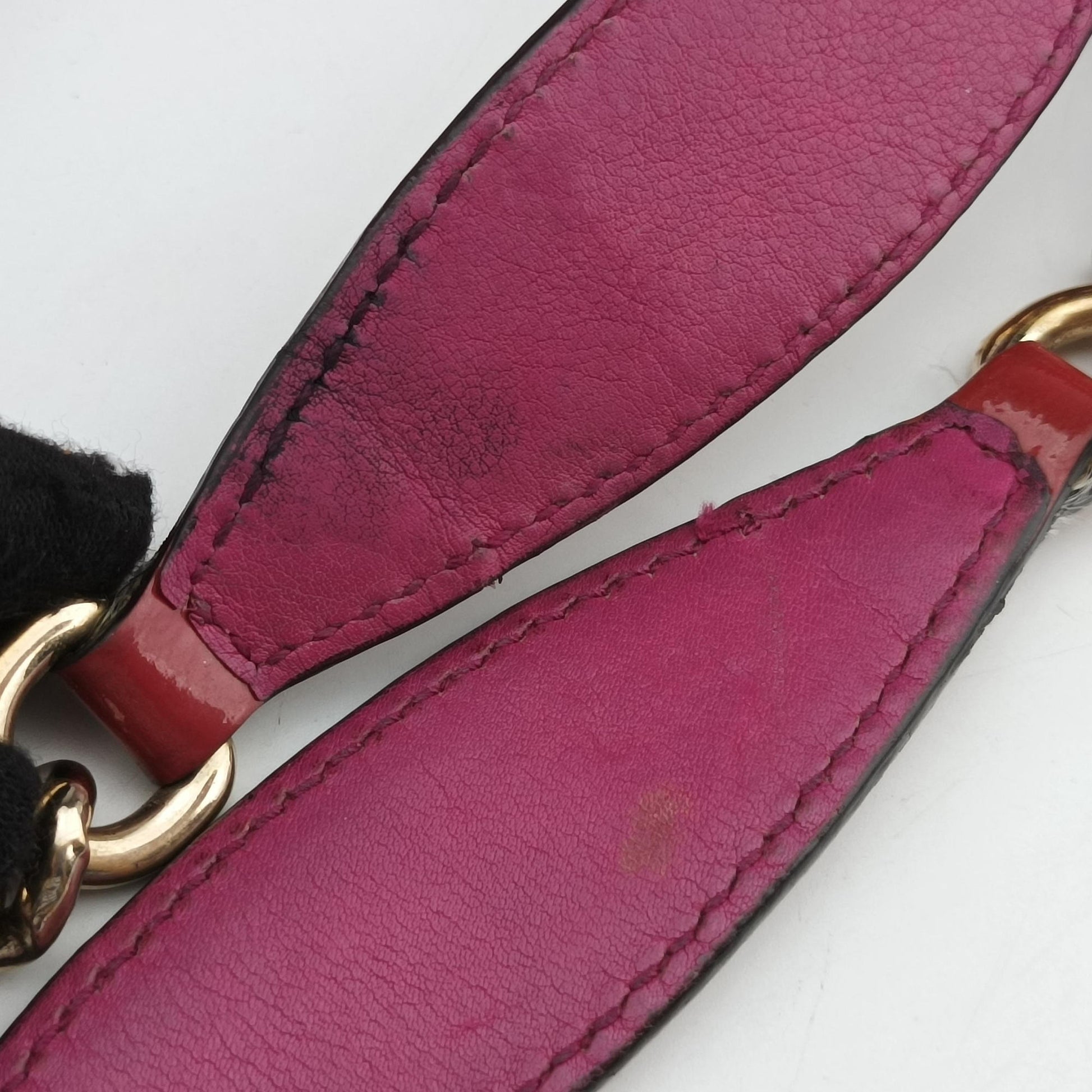Pre-owned Gucci Soho Red Patent Leather 308982 shoulderbag | stylenewstar