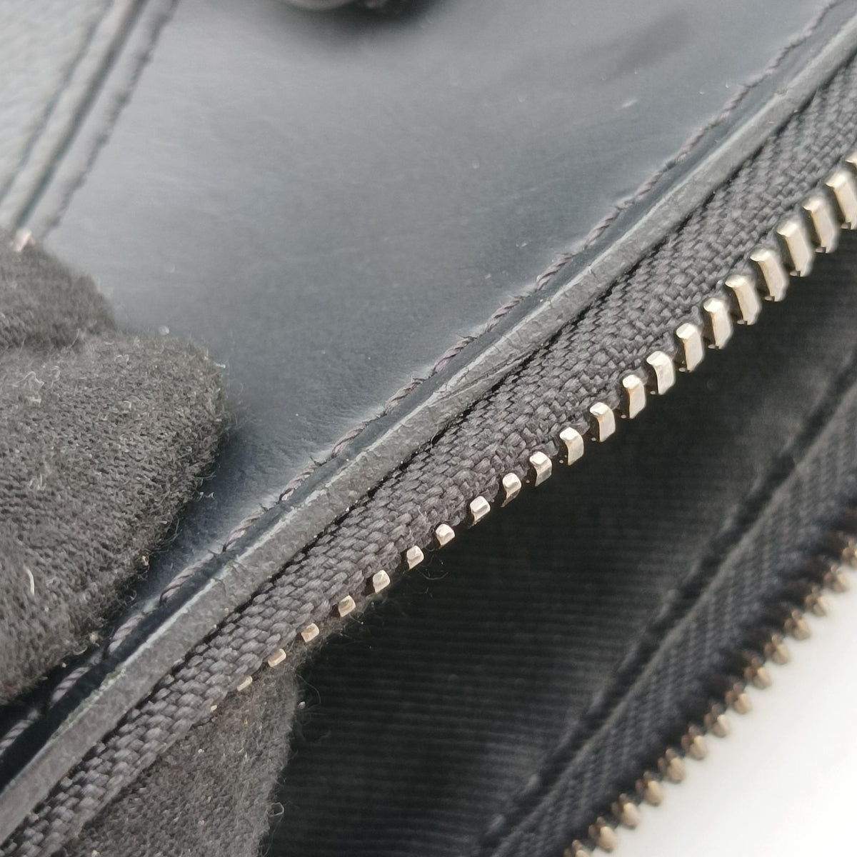 Explorer Noir Monogram Eclipse Canvas M40567 AR3107エクスプローラー ノワール モノグラム エクリプス キャンバス M40567 AR3107