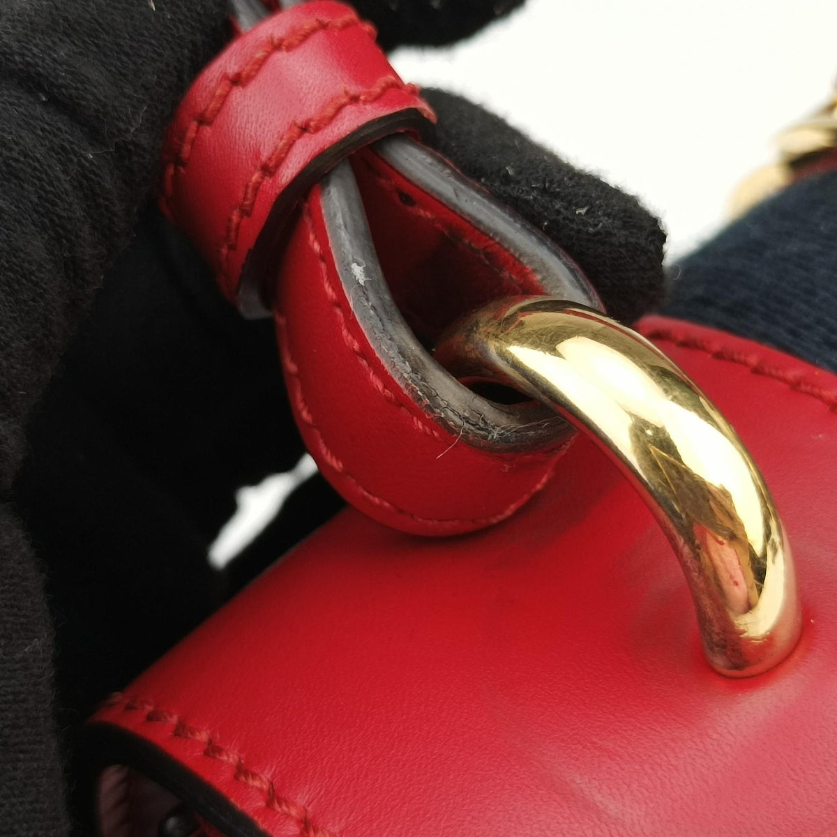 Pre-owned Gucci Sylvie Red Leather 470270 shoulderbag | stylenewstar