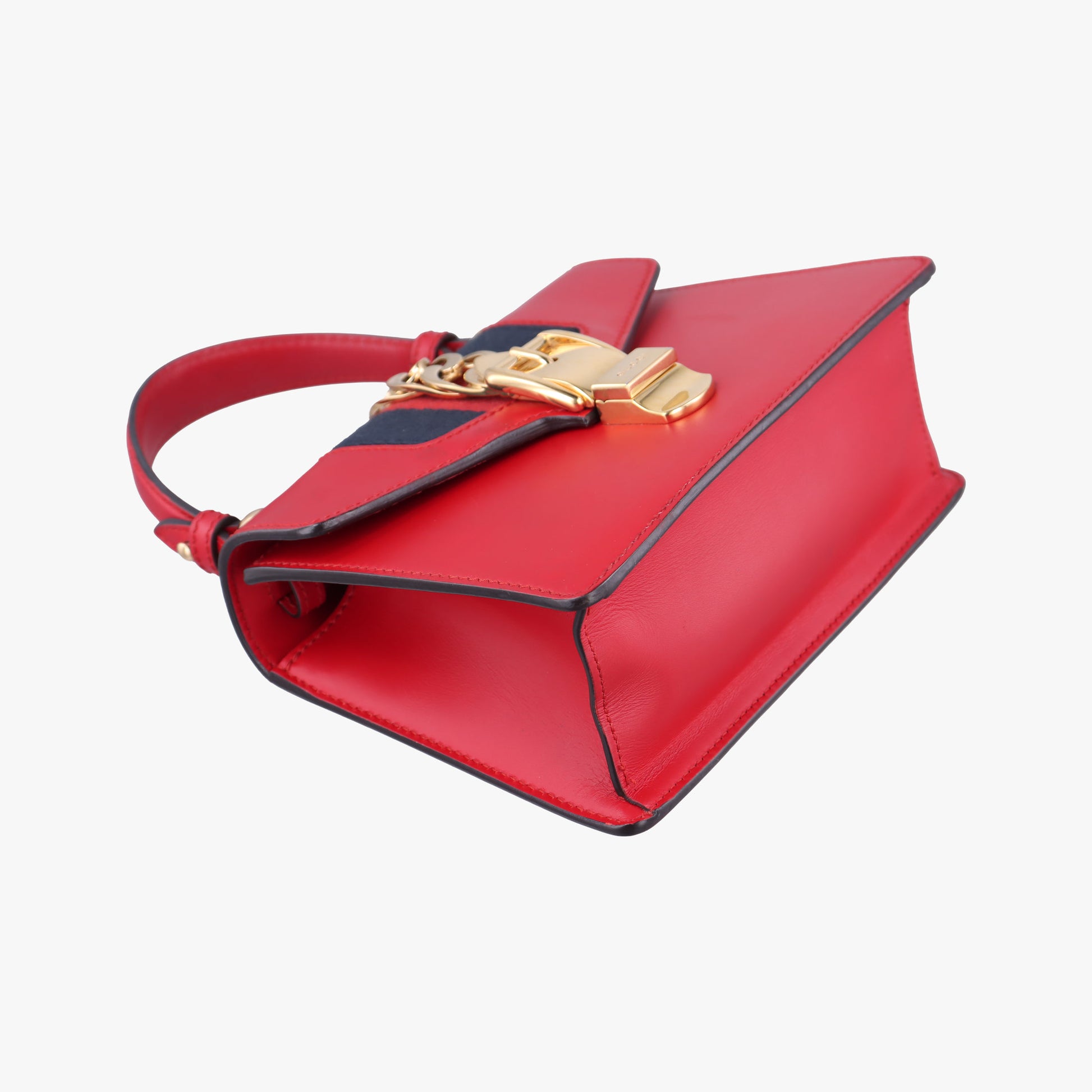 Pre-owned Gucci Sylvie Red Leather 470270 shoulderbag | stylenewstar