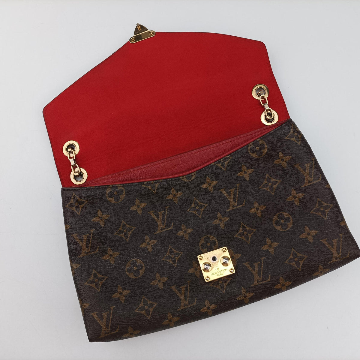 PALLAS Chain Brown×CERISE Monogram Canvas×calf leather M41201 CA1115パラス チェーン モノグラム/ブラウン×スリーズ モノグラムキャンバス×カーフレザー M41201 CA1115