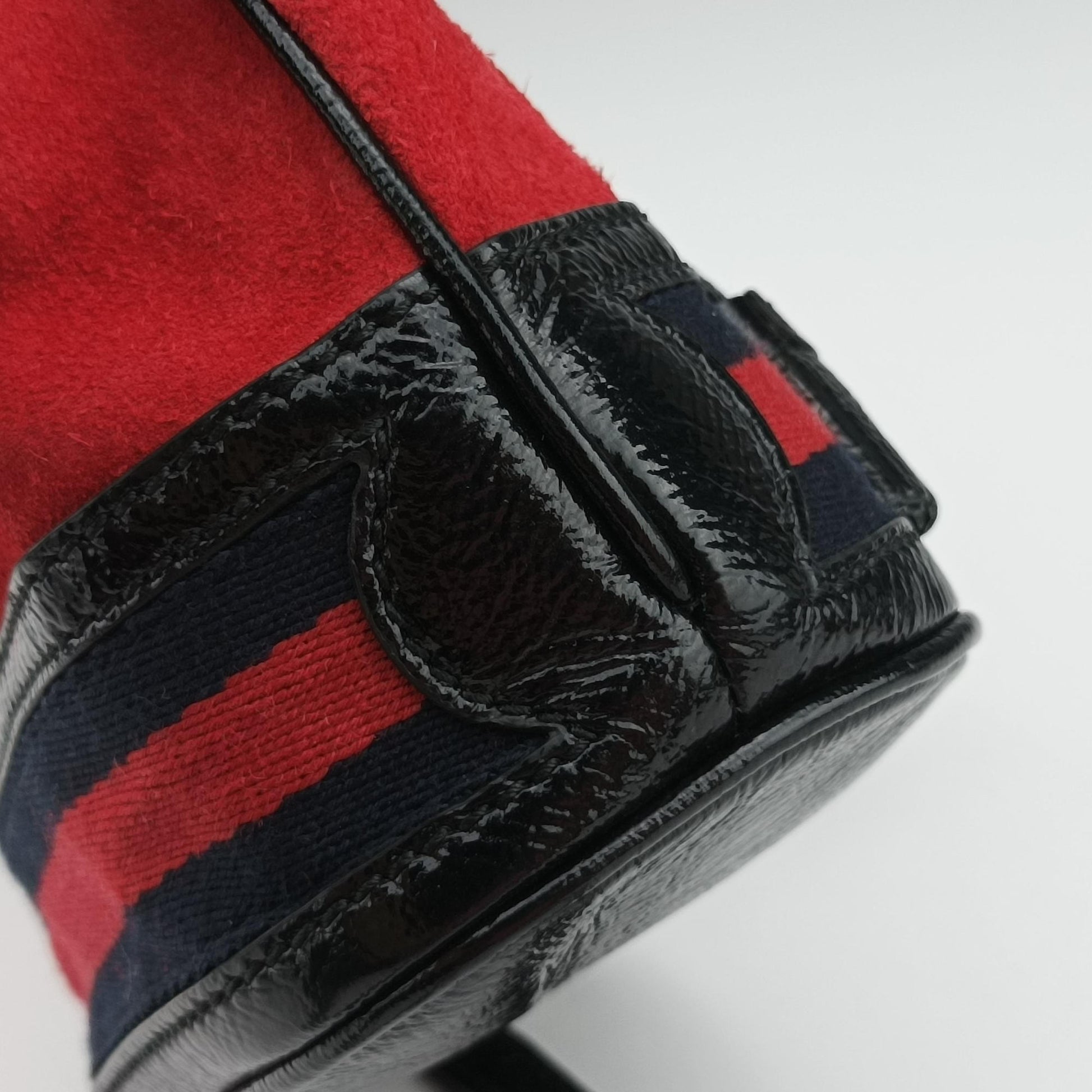 Ophidia Red×black Suede×Patent 550620 D026519024オフィディア レッド×ブラック スエード×パテント 550620 D026519024