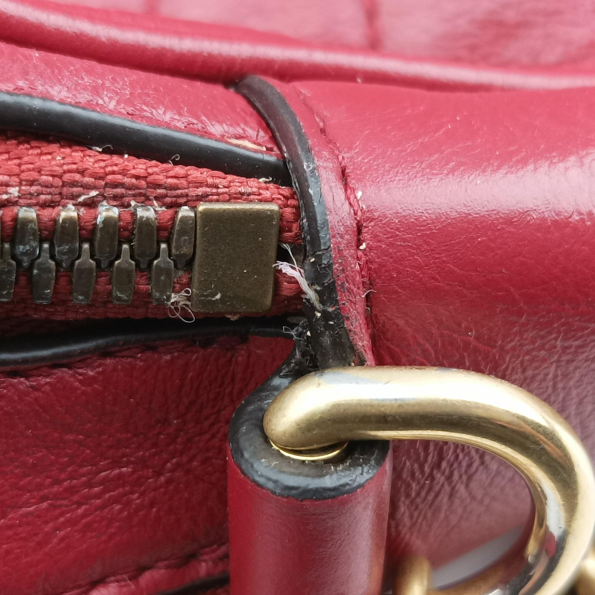 Pre-owned Gucci GG Marmont Red Leather 550155 shoulderbag | stylenewstar