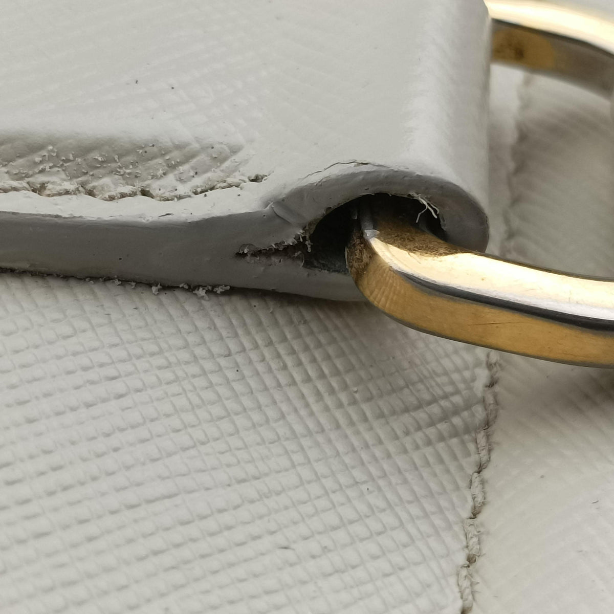 Parabole Tote White SAFFIANO Leather 25パラボラ トート ホワイト サフィアーノレザー 25