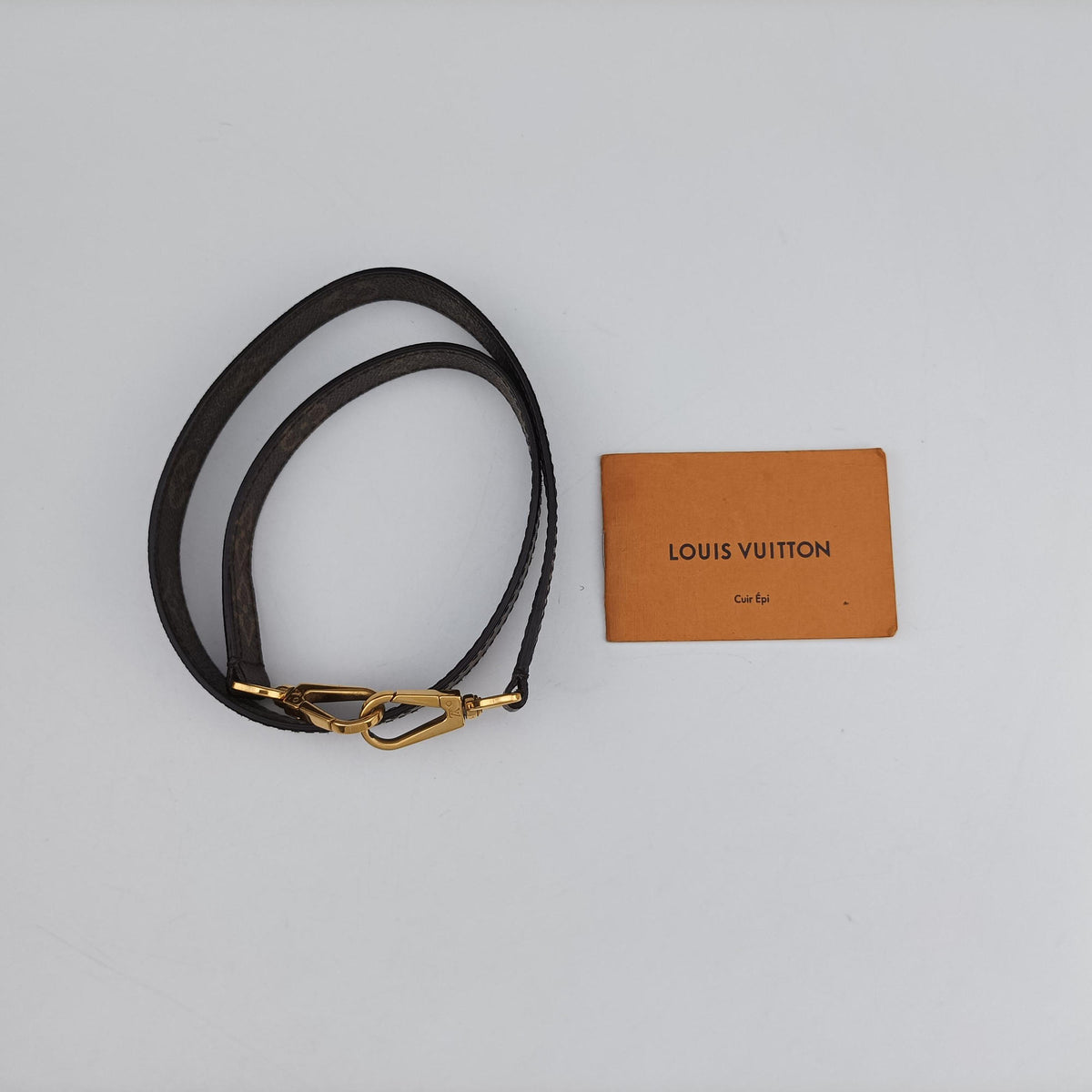 MONTAIGNE MM Brown Monogram Canvas M41056 CA2148モンテーニュMM モノグラム/ブラウン モノグラムキャンバス M41056 CA2148