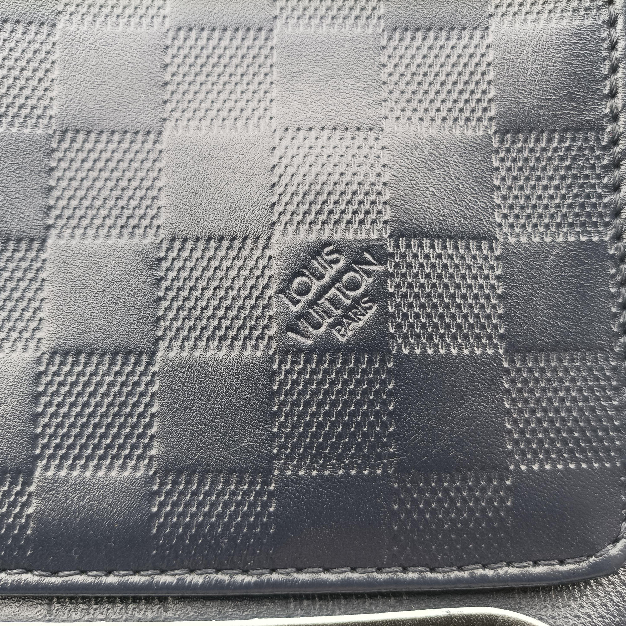 District PM Noir Damier Infini Leather N41033 CA0198ディストリクト PM ノワール ダミエアンフィニレザー N41033 CA0198