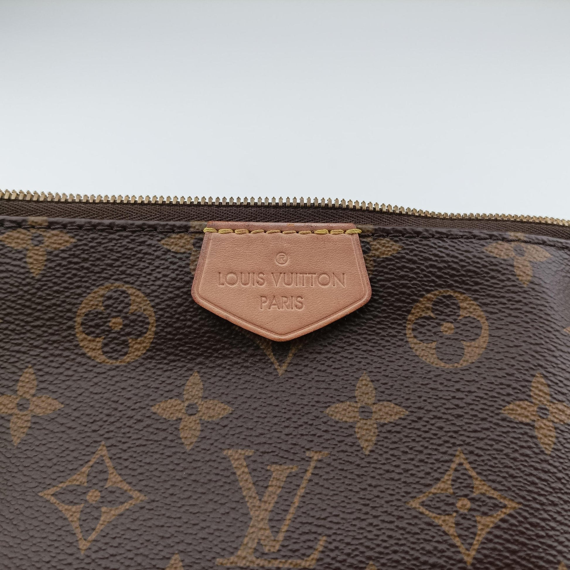 MULTI POCHETTE ACCESSOIRES MARRON×Khaki Monogram Canvas M44840 IC Chipミュルティポシェットアクセソワール マロン×カーキ モノグラムキャンバス M44840 ICチップ