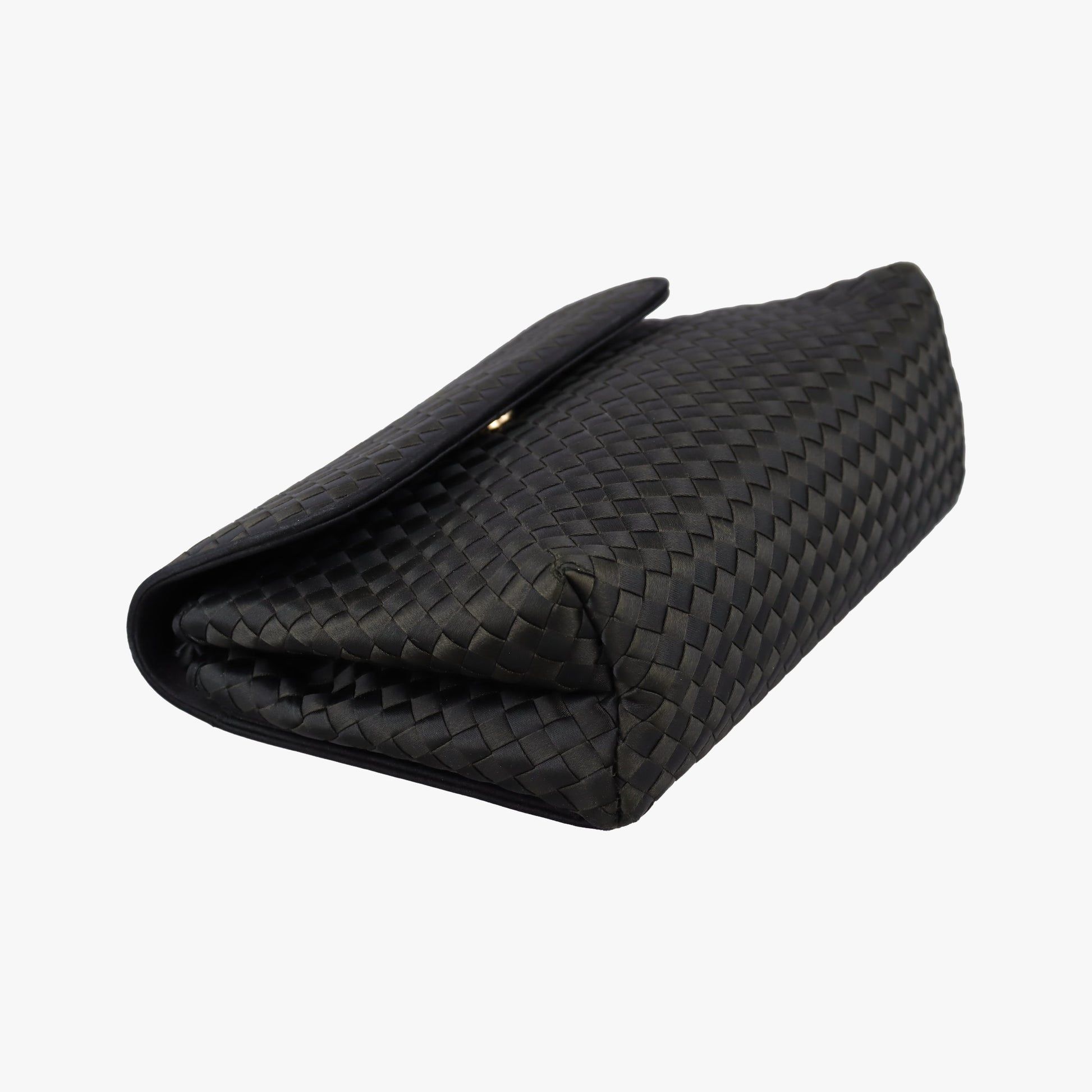Intrecciato Satin Knot Flap Black Satin 10905009146NE 9L00003430D310 942072イントレチャート サテン ノット フラップ ブラック サテン 10905009146NE 9L00003430D310 942072