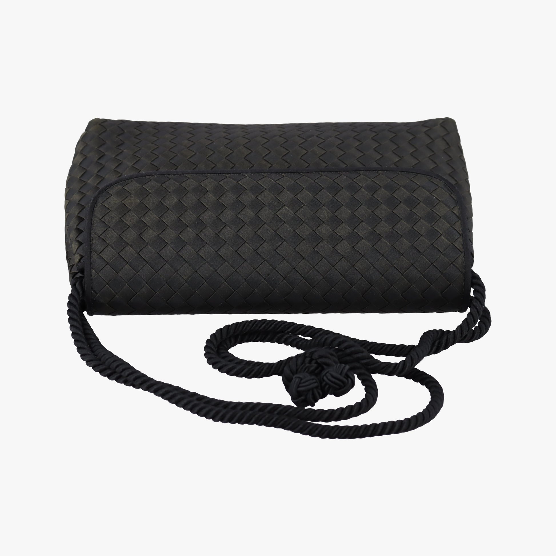 Intrecciato Satin Knot Flap Black Satin 10905009146NE 9L00003430D310 942072イントレチャート サテン ノット フラップ ブラック サテン 10905009146NE 9L00003430D310 942072