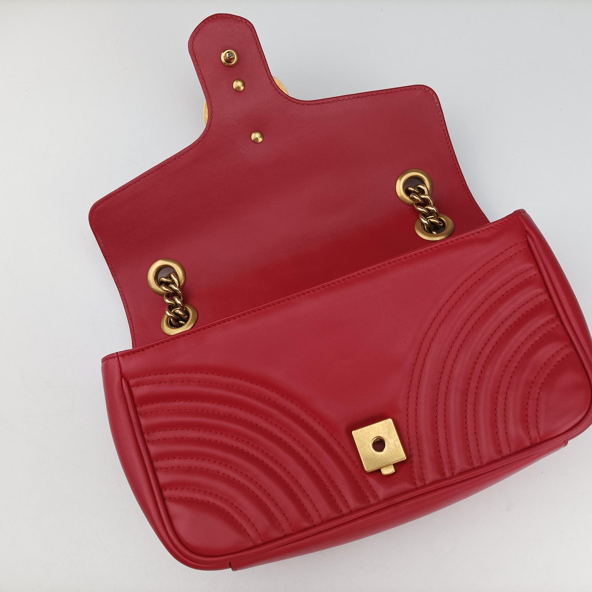 Vintage Gucci GG Marmont Red Leather 443497 shoulderbag | stylenewstar
