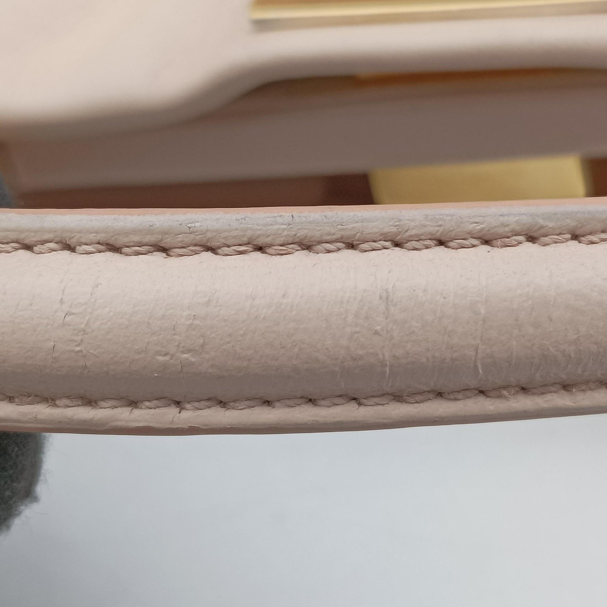 PEEKABOO Pink Leather 8BN244 8BN244-K4P-148-2516ピーカブー ミニ ピンク レザー 8BN244 8BN244-K4P-148-2516