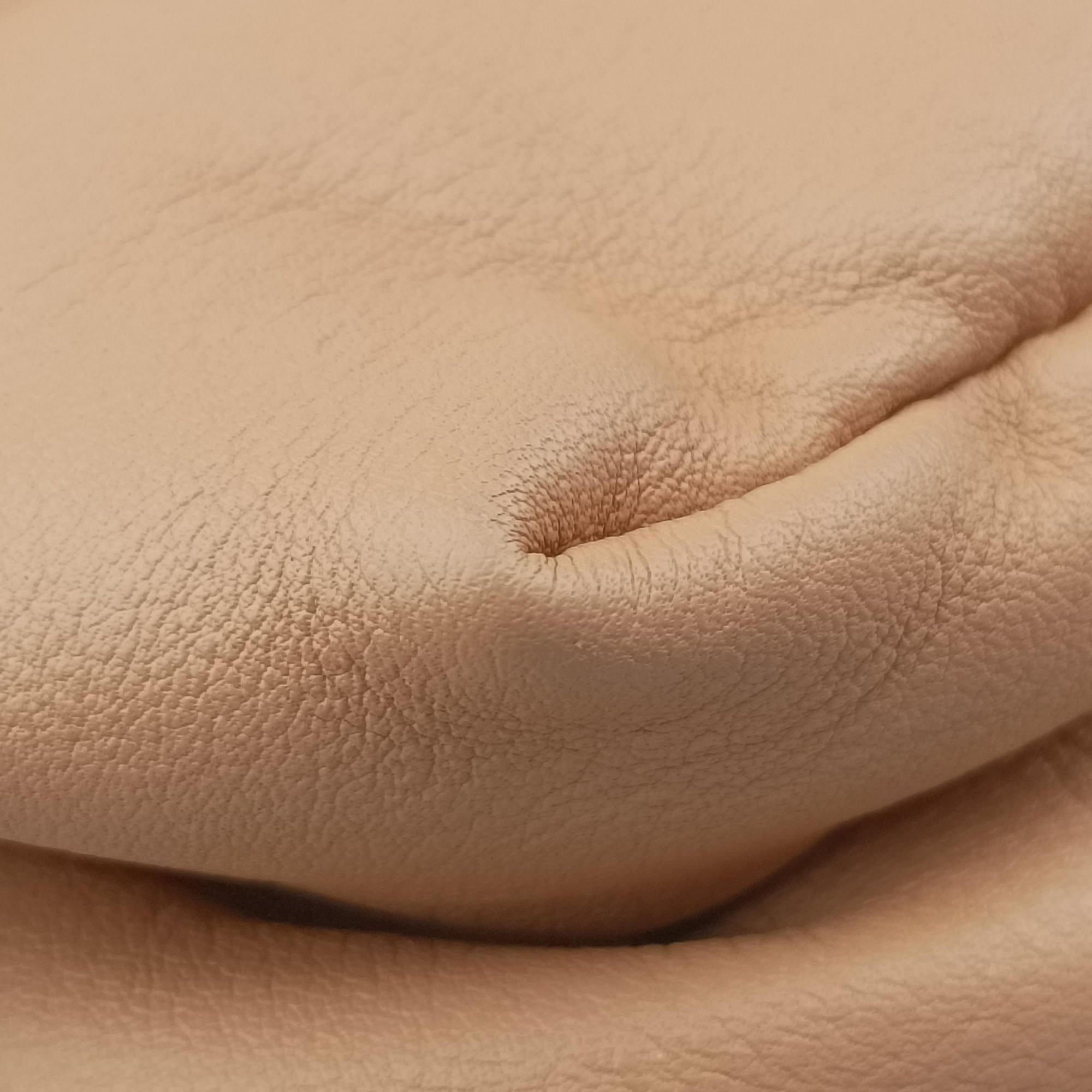 Secondhand Bottega Veneta The Chain Pouch Camel lambskin  shoulderbag | stylenewstar