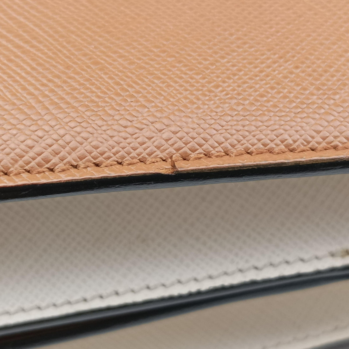 Bicolor Box Brown×White Saffiano Leather 117バイカラーボックス ブラウン×ホワイト サフィアーノレザー 117