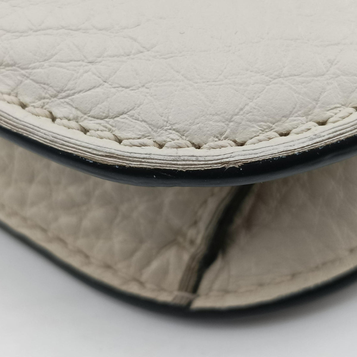 Rockstud Glam Lock White Leather Lot number unknownロックスタッズグラムロック ホワイト レザー 製番不明