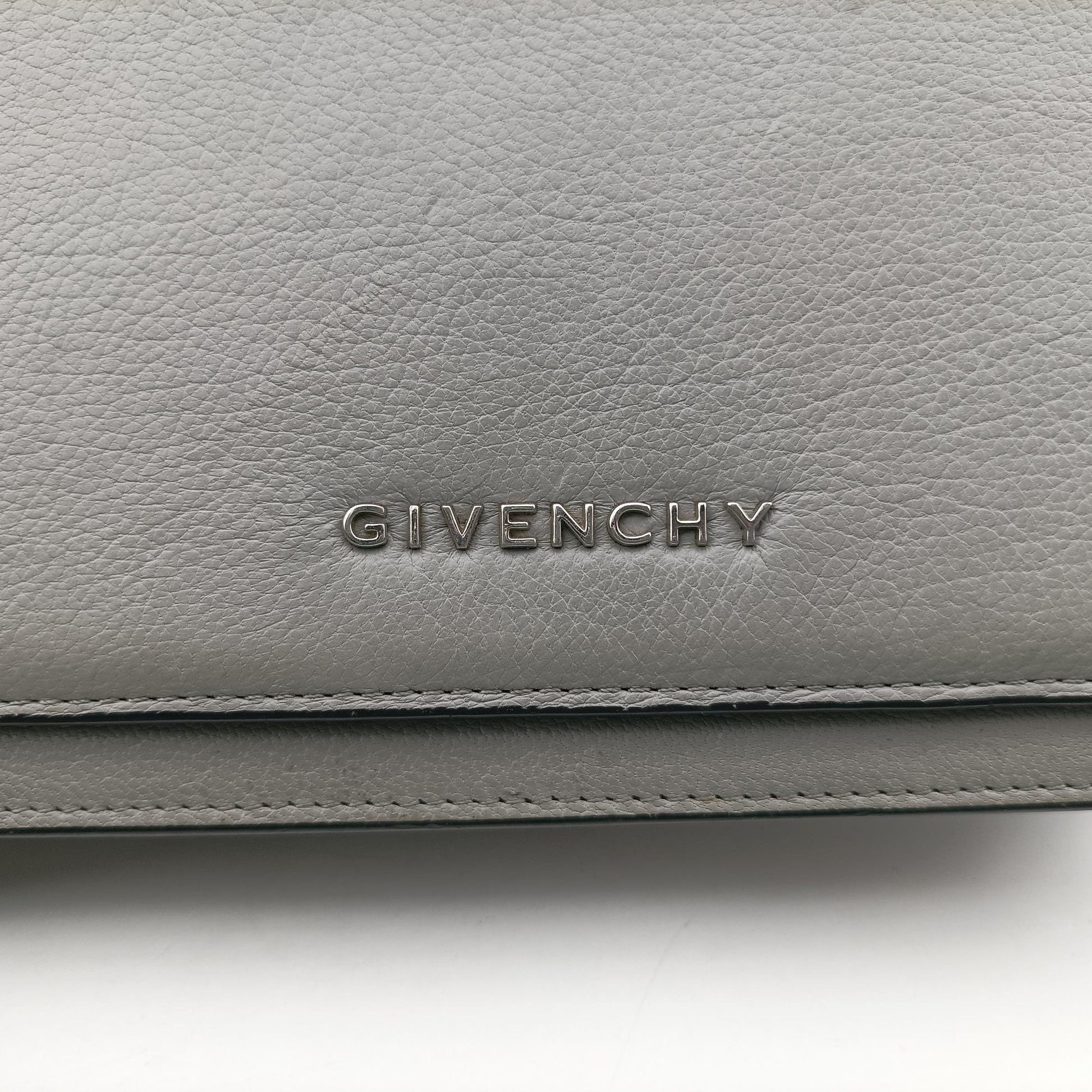 Logo Chain Grey Leather GU0154ロゴチェーン グレー レザー GU0154