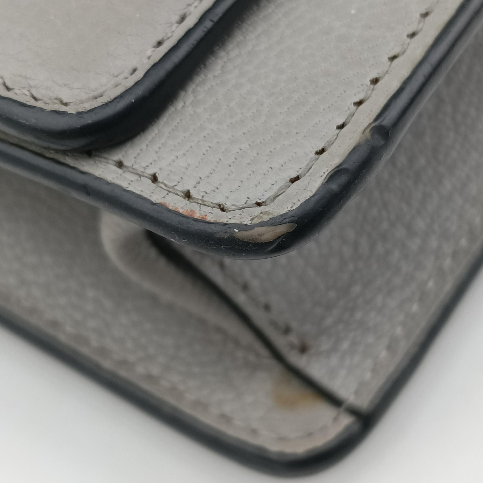 Logo Chain Grey Leather GU0154ロゴチェーン グレー レザー GU0154