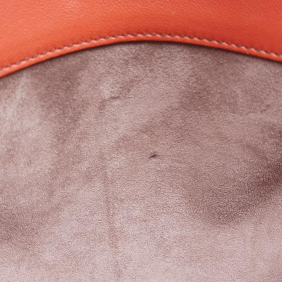 Intrecciato OrangeRed lambskin B04579736Xイントレチャート オレンジレッド ラムスキン B04579736X