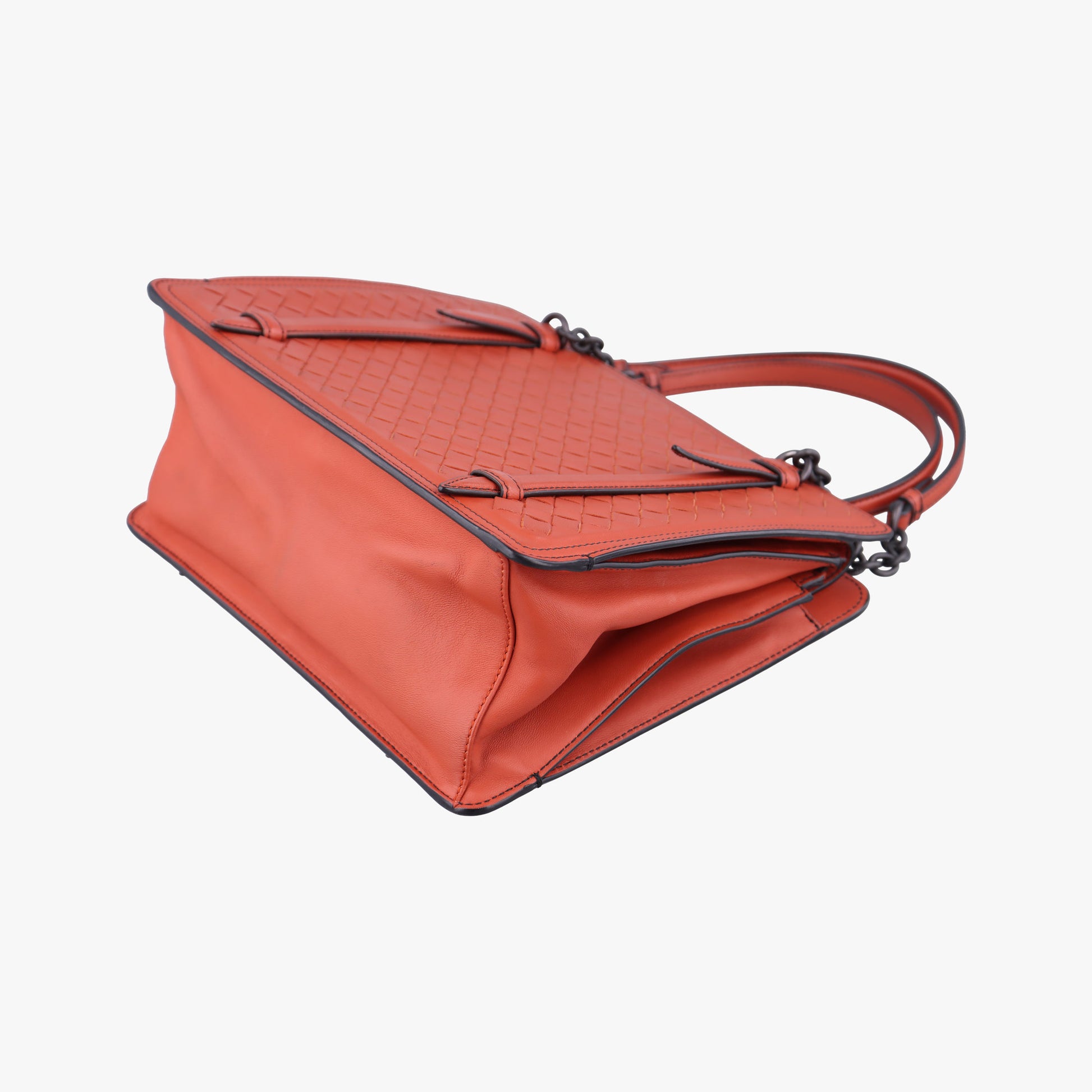 Intrecciato OrangeRed lambskin B04579736Xイントレチャート オレンジレッド ラムスキン B04579736X
