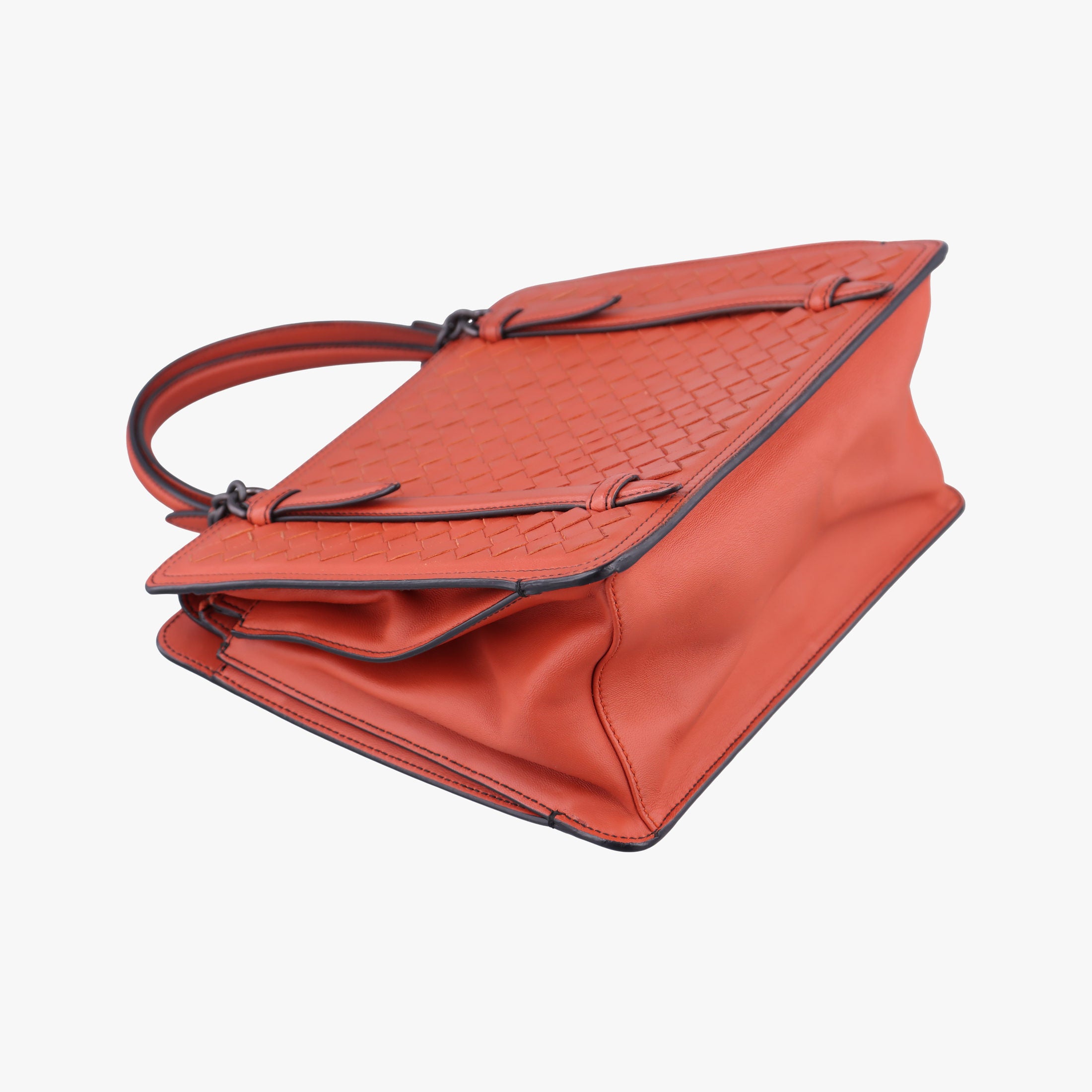 Intrecciato OrangeRed lambskin B04579736Xイントレチャート オレンジレッド ラムスキン B04579736X