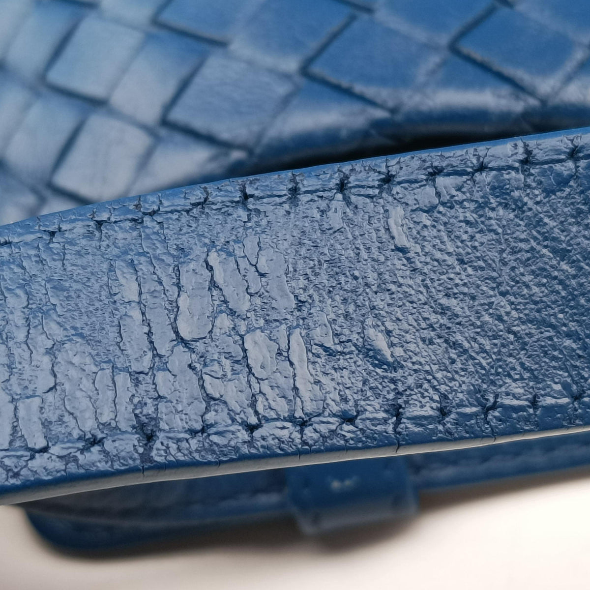 Garuda Intrecciato Blue lambskin 179320 B02918652Vガルダ イントレチャート ブルー ラムスキン 179320 B02918652V