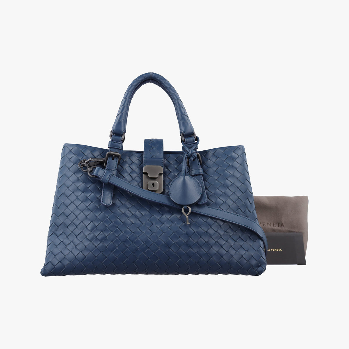 Roma Intrecciato Navy lambskin B06615315Vローマ イントレチャート ネイビー ラムスキン B06615315V