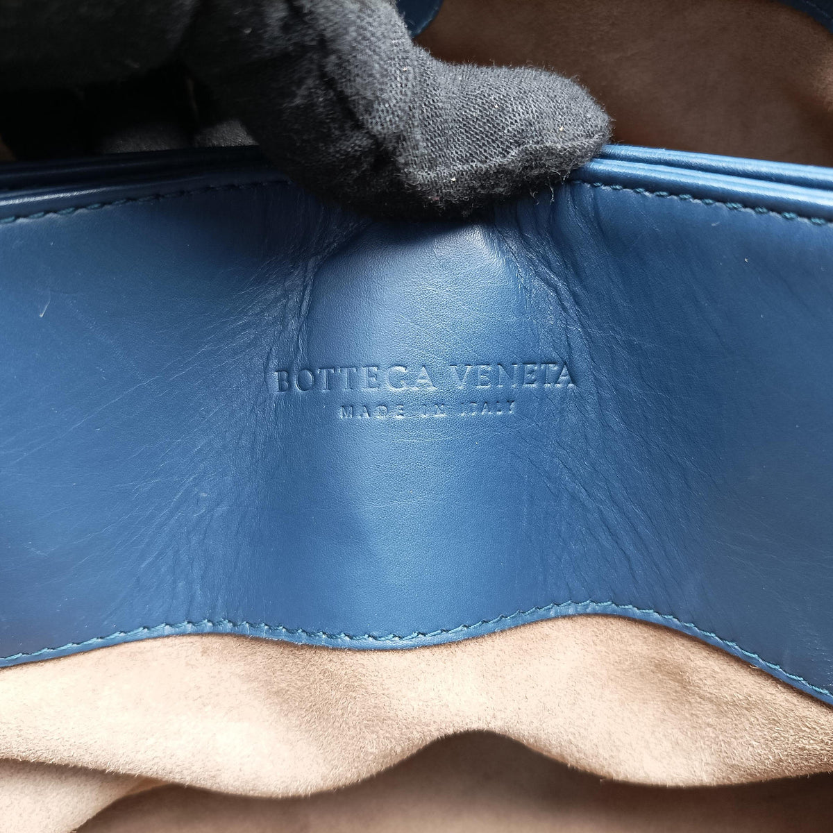 Roma Intrecciato Navy lambskin B06615315Vローマ イントレチャート ネイビー ラムスキン B06615315V