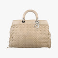 Lady Dior Avenue Tote Beige lambskin 96-MA-1027レディ ディオール アベニュー トート ベージュ ラムスキン 96-MA-1027