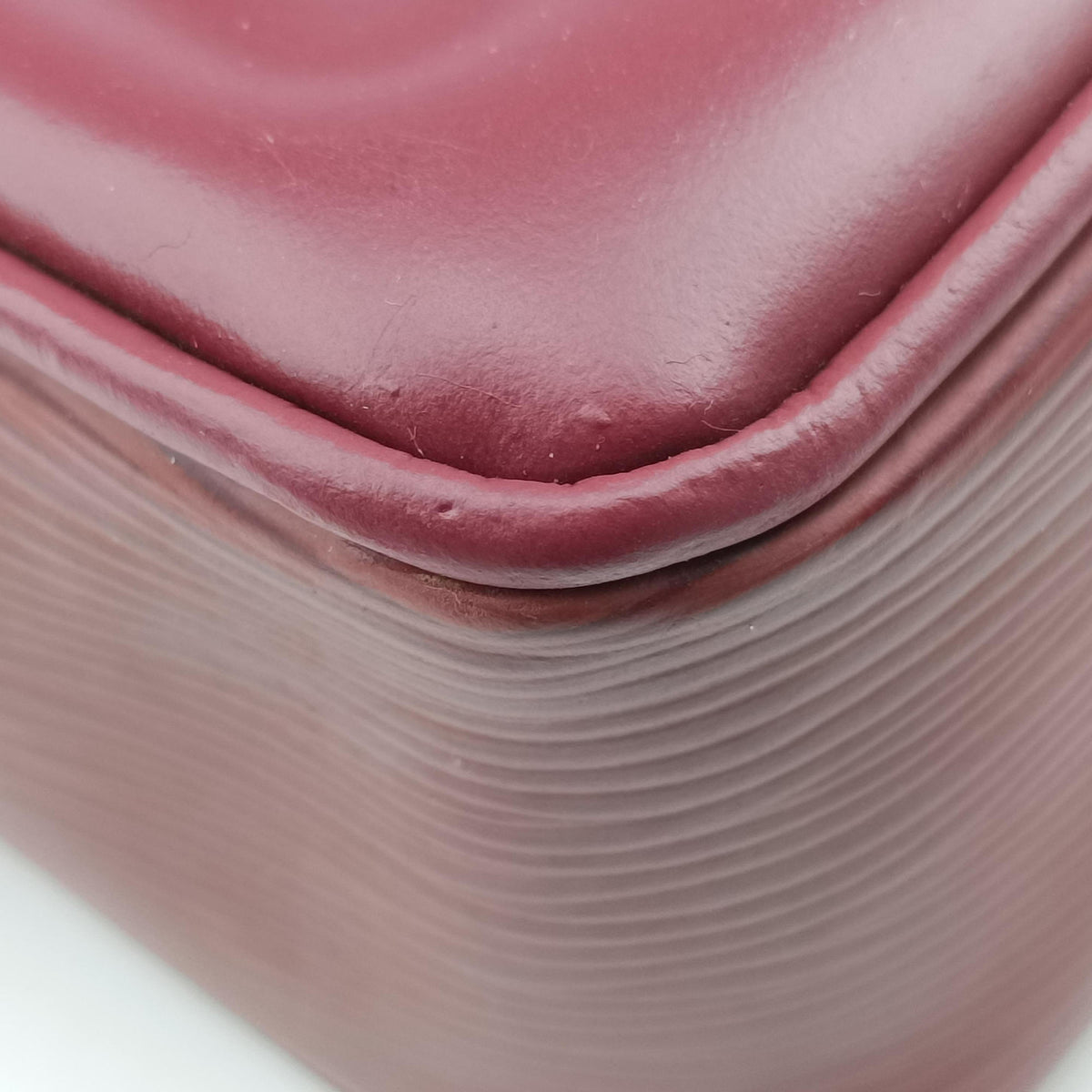 Porto Document Voyage Bordeaux Epi M41141 BA3184ポルトドキュメントボヤージュ ボルドー エピ M41141 BA3184