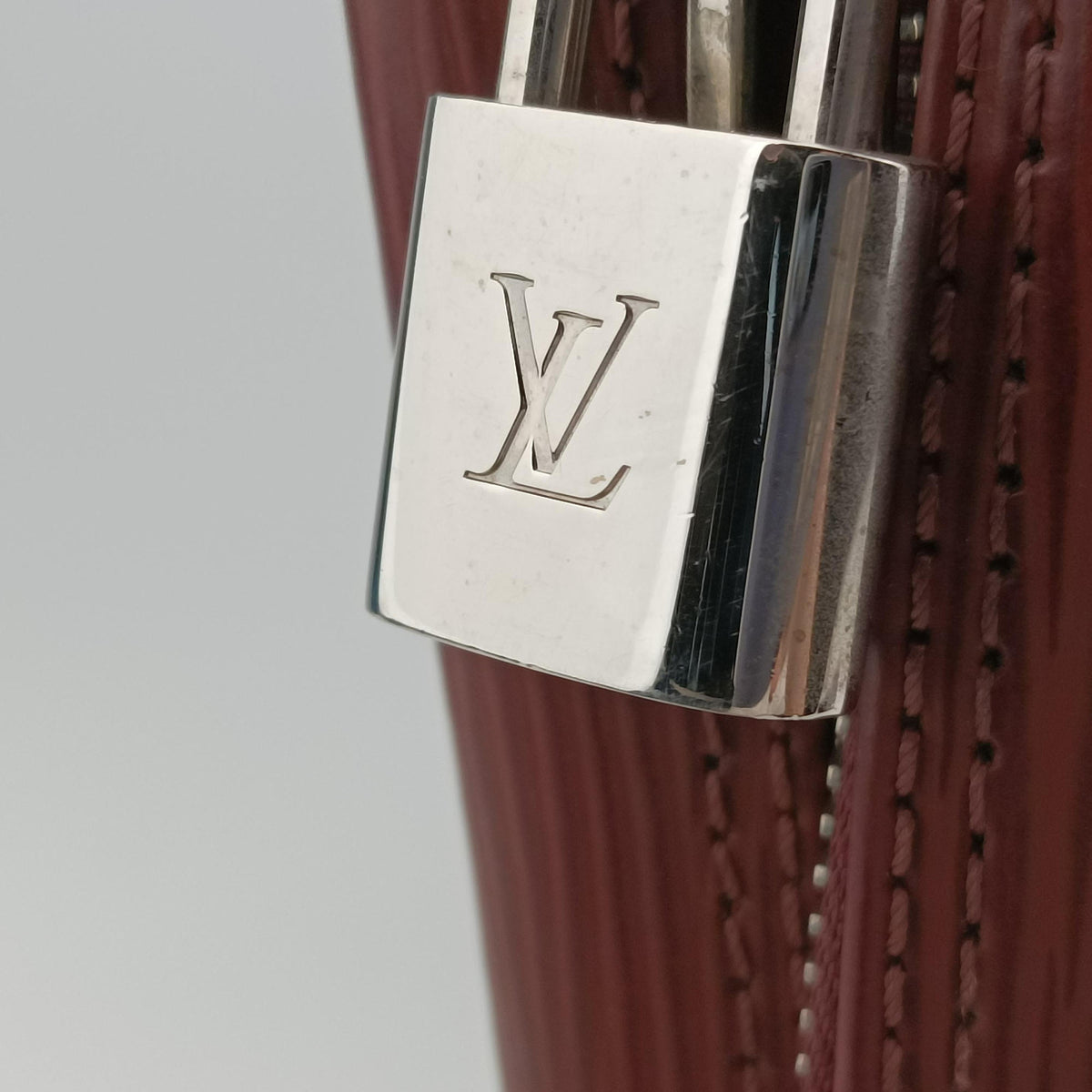 Porto Document Voyage Bordeaux Epi M41141 BA3184ポルトドキュメントボヤージュ ボルドー エピ M41141 BA3184